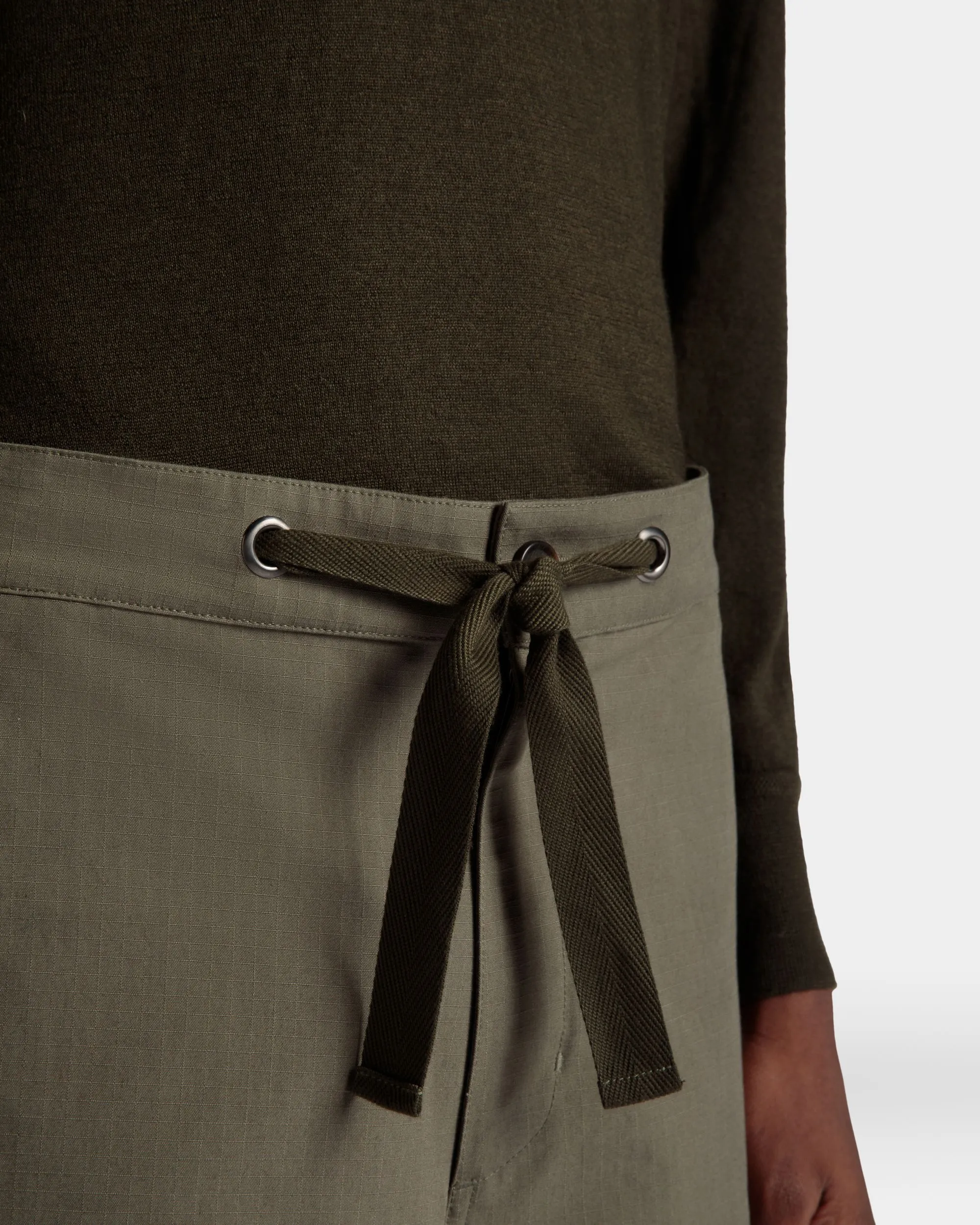 Adrien Brody Travel Collection Pants In Military Green Cotton 