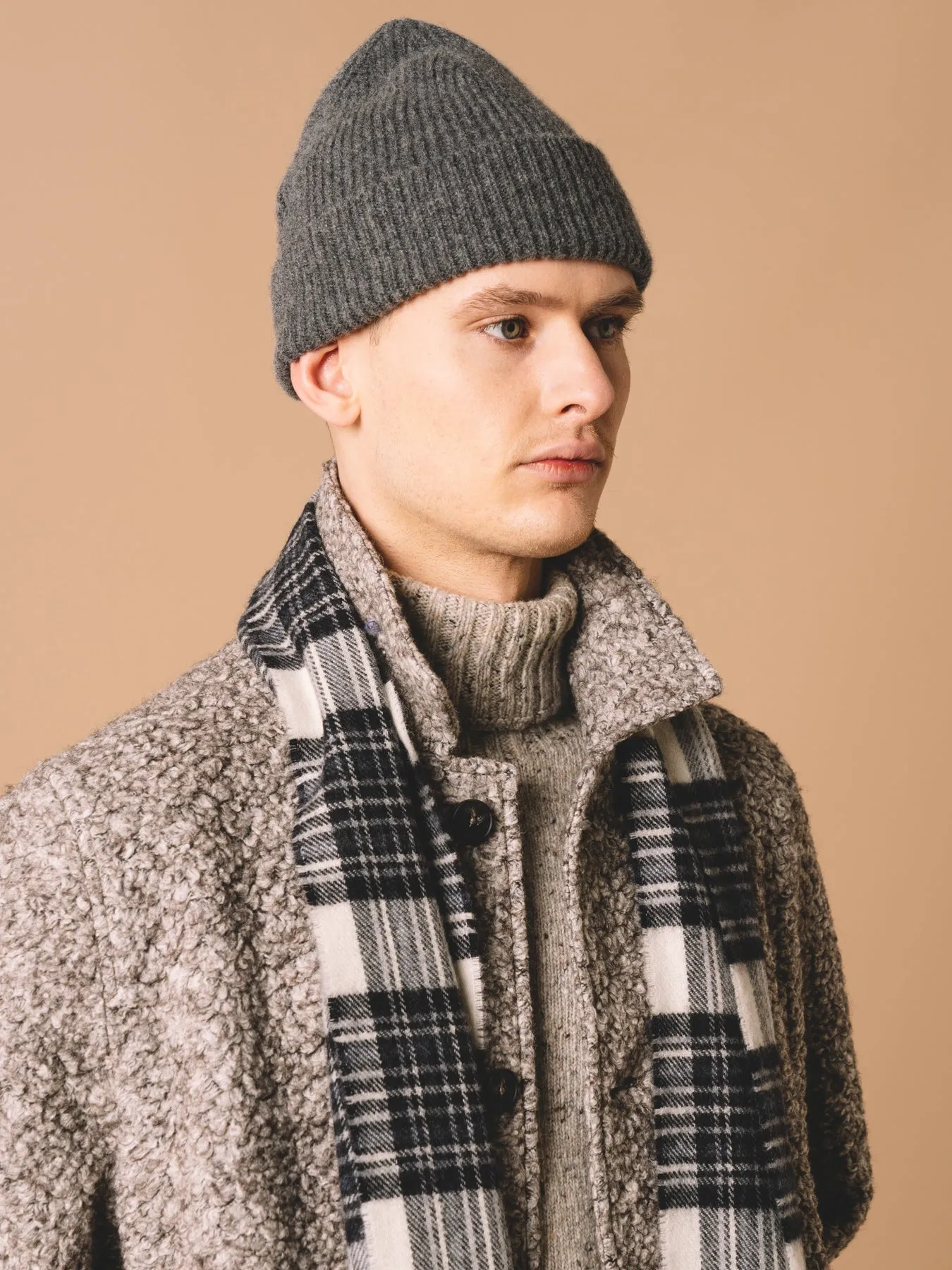 Bowhill Scarf in Black / White Check Lambswool