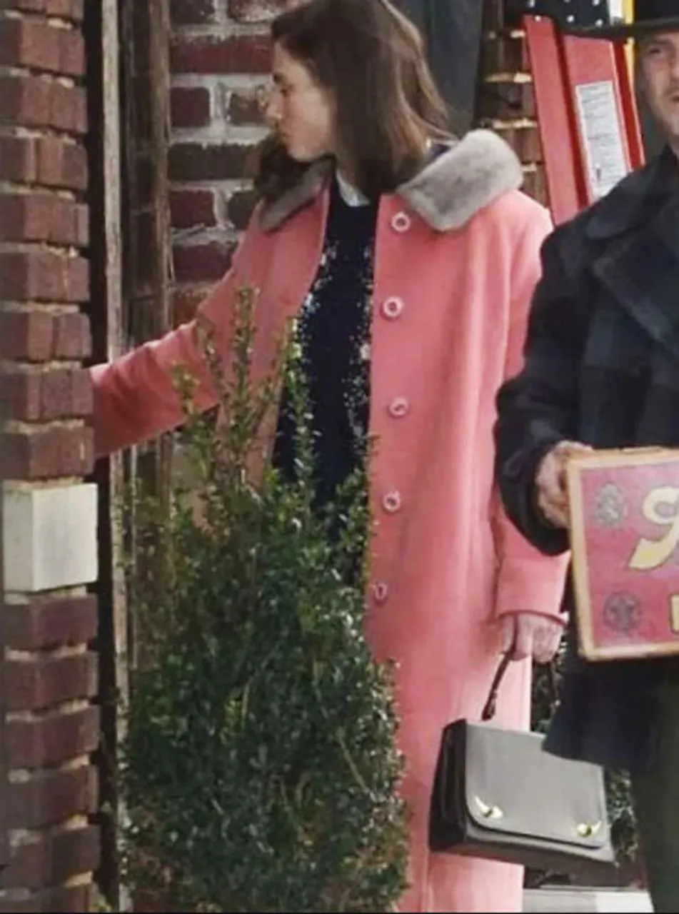 Eileen 2023 Thomasin McKenzie Pink Coat