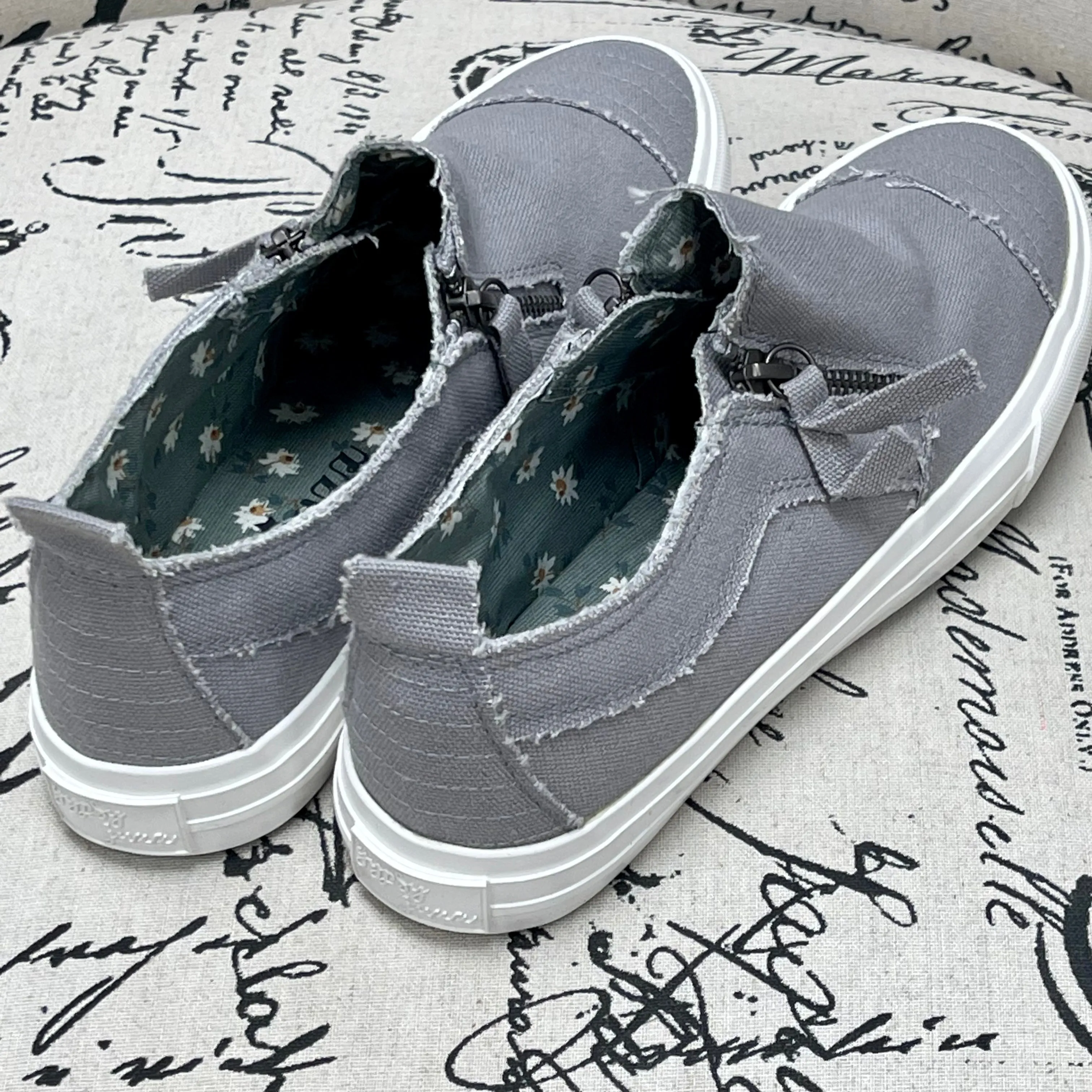 Gypsy Jazz Gray Zippy Sneaker