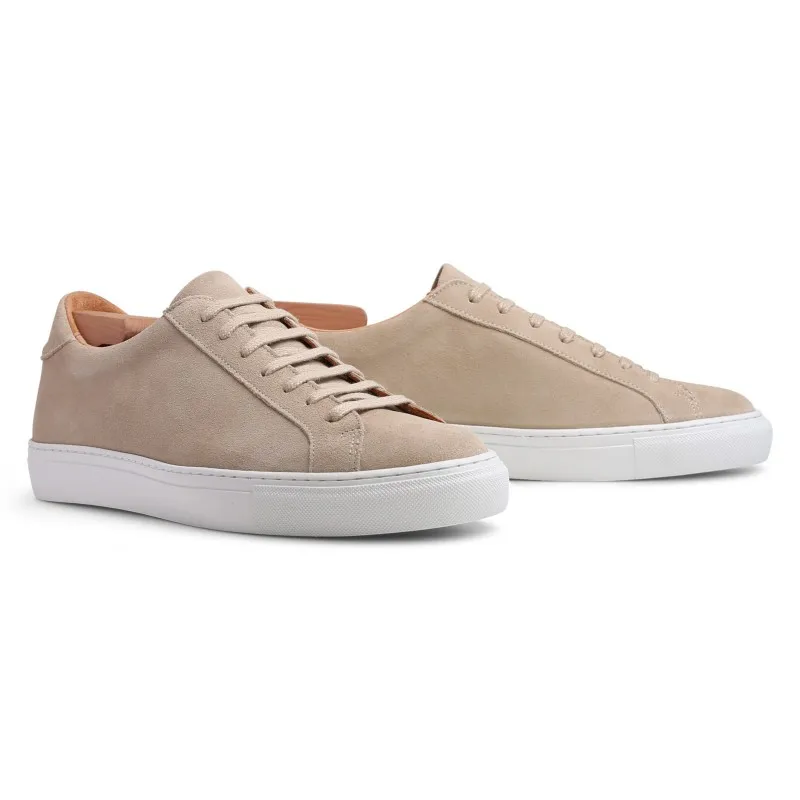 Skolyx Premium sneaker in sand suede